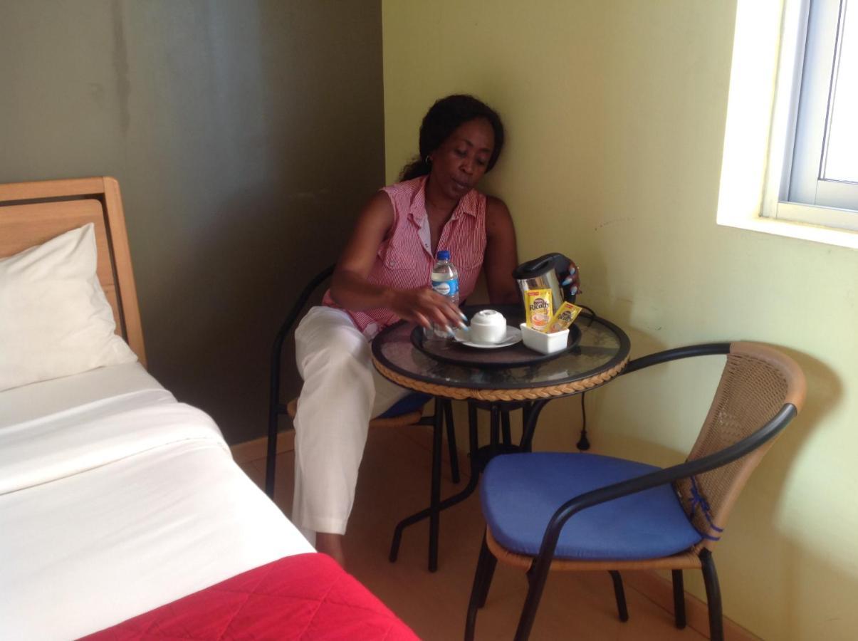 Maputo Residence Inn Extérieur photo